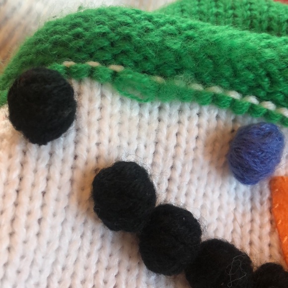 Snowman Winter Hat - Picture 12 of 14